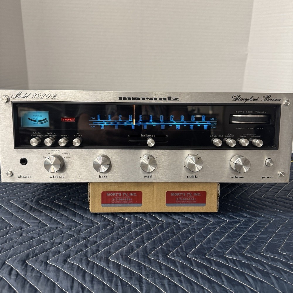 MARANTZ 2220B VINTAGE AM/FM STEREO RECEIVER – SERVICED – CLEANED – TESTED