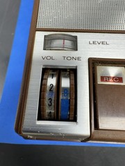 Audiotronics Classette 141 Solid State Japan Brown W/ Leather Case Tested Works
