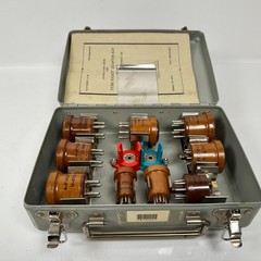 Vector USN Navy Ship Military Radio Vacuum Tube Socket Adapter Kit MX-1258/U USA