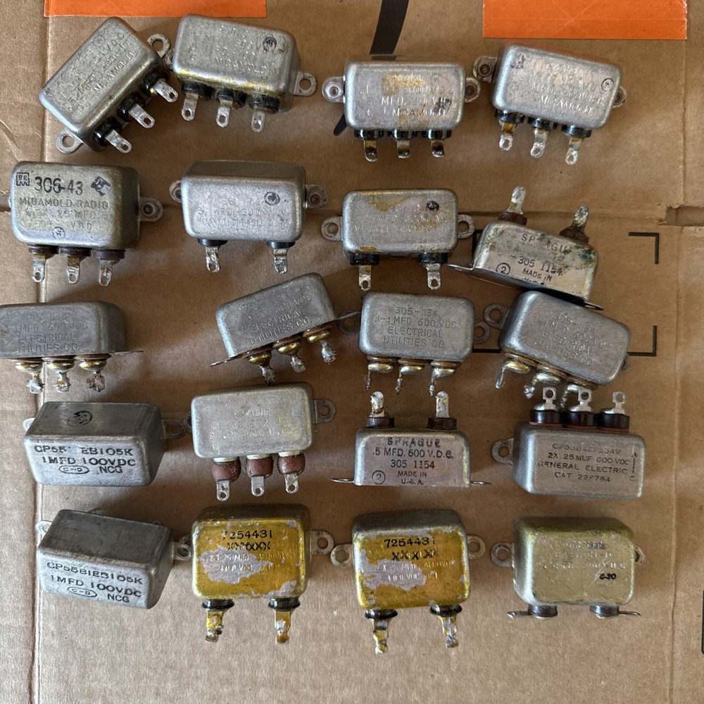 VINTAGE OIL CAPACITORS VDC MIKAMOLD, SPRAGUE, GE, ELECTRICAL UTILITIES CO.