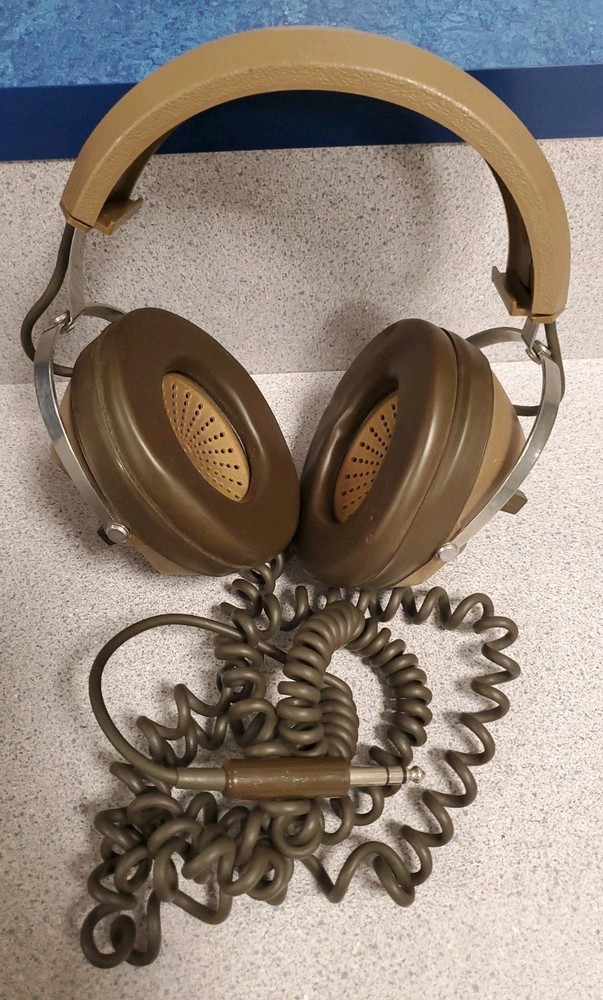 Koss K-6 Corded 1/4 Inch Stereo Headphones 70s Brown 8 Foot Cable