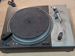 Technics SP-110Turntable w/ Shure SME-3009 II Arm & Shure V-15Type III Cartridge