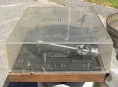 Vintage BIC Model 1000 Electronic Belt Drive Turntable Record Player For Parts