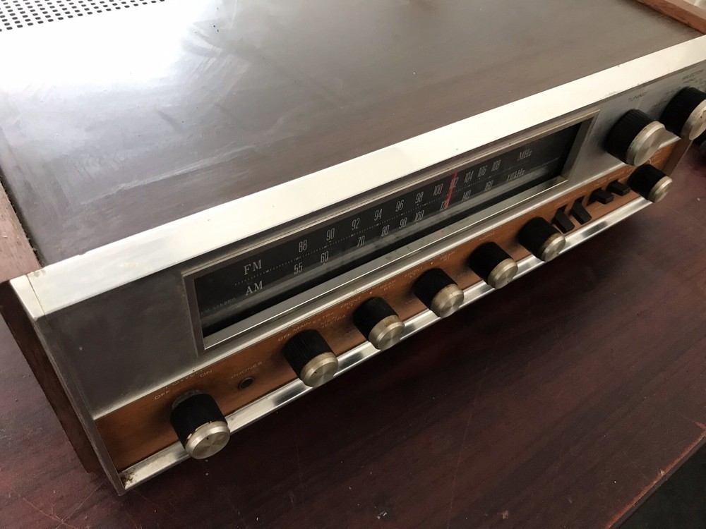 RARE VINTAGE Pioneer SX-700T Solid State Stereo Receiver