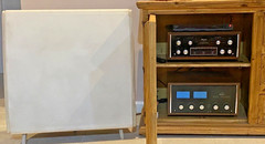 McIntosh C28 Stereo Preamplifier, MC 2105 Amplifier, Dahlquist DQ-10 Speakers