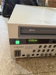 Rare Mitsubishi BV-2000 Diamond Pro VHS Video Cassette Recorder