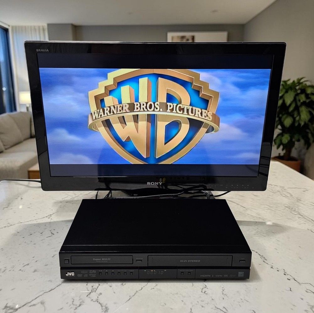 JVC DR-MV150B DVD/VCR Combo Player VHS to DVD Recorder 1080p Works Great