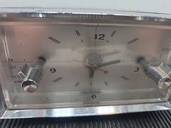 VTG Longines Symphonette LCR-500 Slumber Center Electric Clock Light Radio Read
