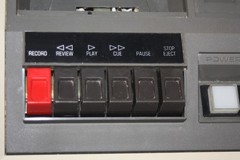 Vintage Califone 3670 Portable Cassette Recorder with Hard Case – Read