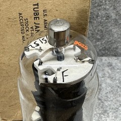 NOS NIB US ARMY US NAVY NATIONAL UNION JAN CNU 813 TUBE DATED 1945 VT-144 TUBE