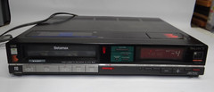 Sony Betamax SL-3030 Video Cassette Recorder Powers On Parts/Repair