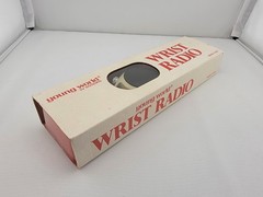 Vintage 1976 Young World Wrist Radio AM FM Model 91-225 w/ Box – Untested – Rare