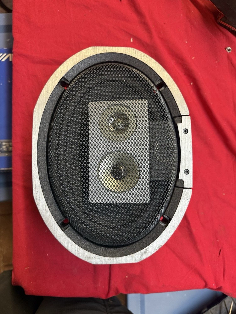 One Jbl T 595 6×9 Throw Me An Offer