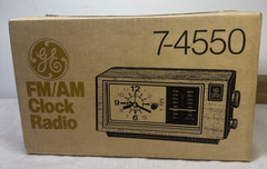 VTG GE GENERAL ELECTRIC AM/FM CLOCK RADIO MODEL 7-4550 NEW IN BOX RARE