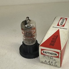 (1) Raytheon 6AK5 EF95 Vacuum Tube Dan Nelson TV-7 Tested