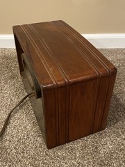 Vintage Detrola Tube Radio Model 3044 Tested Working 43 Watts
