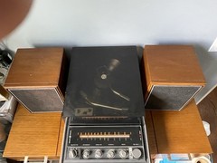 Vintage GE General Electric Stereo Console Turntable AM/FM Radio With Speakers