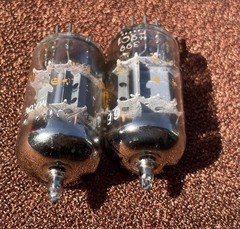 Pair (2) 1959 Amperex La Radiotechnique Chartres France 6BL8 ECF80 Preamp Tubes