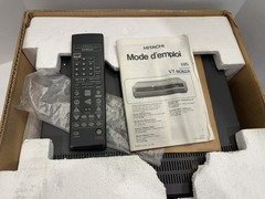 Hitachi VT-M262A VCR 4 Head Player Recorder With Remote and Instructions