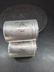 McIntosh MC2105 Pair of Main Filter Capacitors 39000 uf 40v 3″ GE Vintage OG
