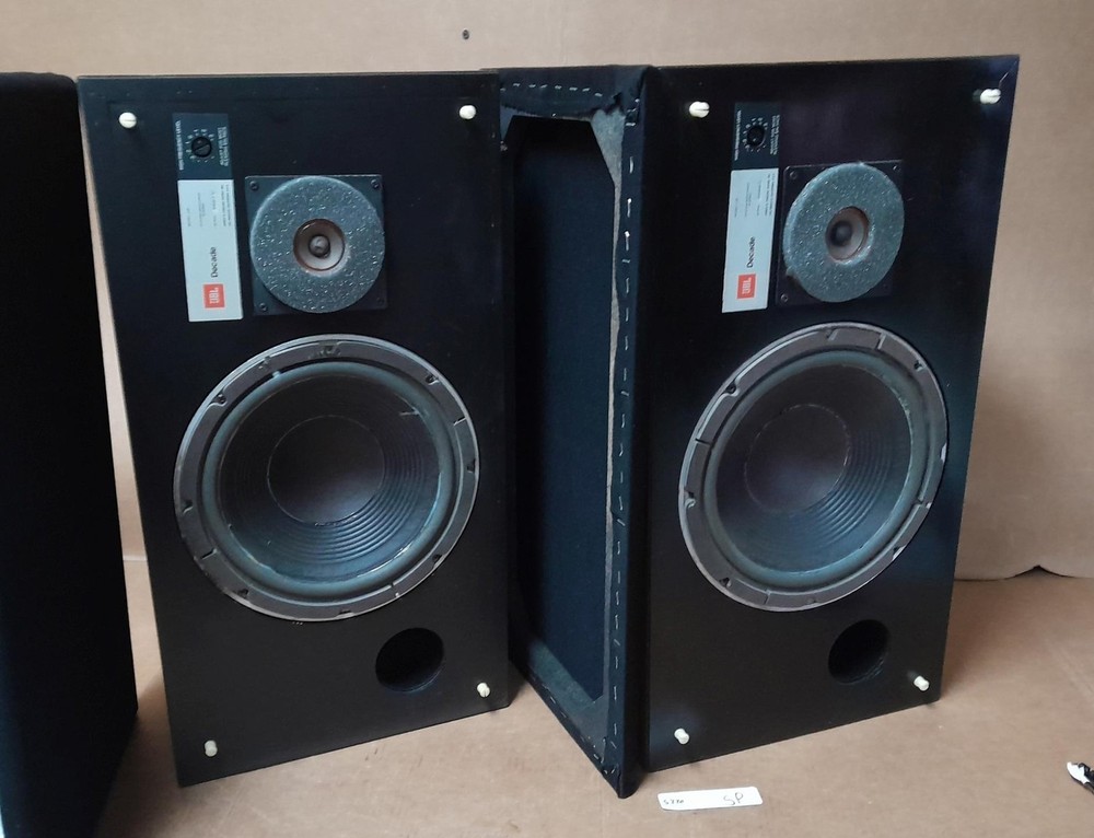 JBL L26 FULLY RESTORED HOME AUDIO SPEAKERS !