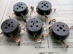 Lot Of 5 Tube Sockets 4 Pin Type 01A & Others 1920s Battery Set Slightly Used