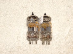 2 x 6DJ8/E88CC Amperex Tubes*Dimpled Disk Getter*Super Strong Matched Pair*#20