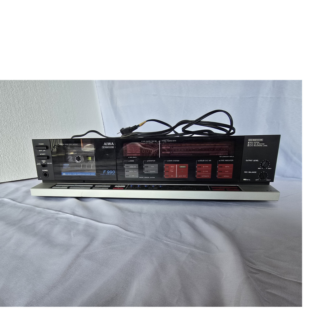 Aiwa AD-F990 Stereo Cassette Deck Tape Recorder Vintage Audio Equipment F990