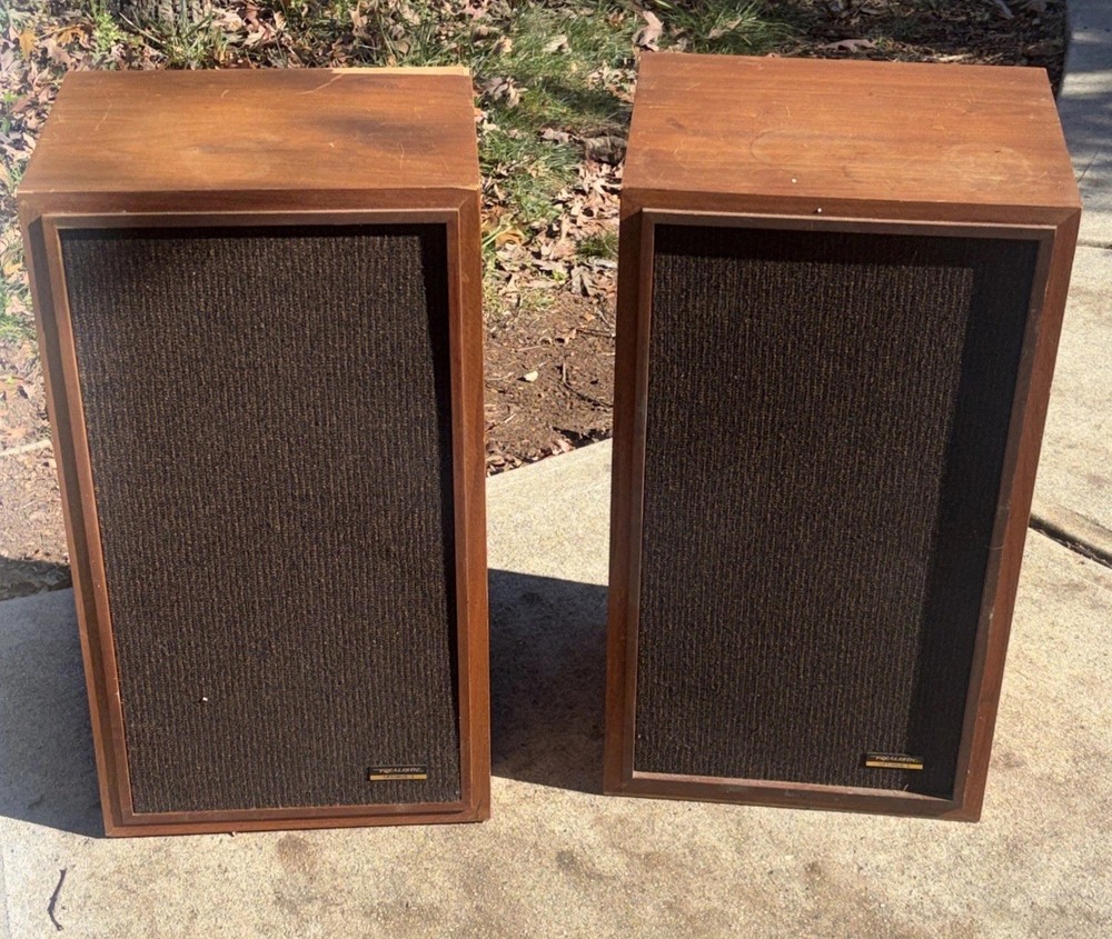 VTG Realistic Optimus 5 Floor Speakers 3-Way Loudspeaker Tested Sound Great