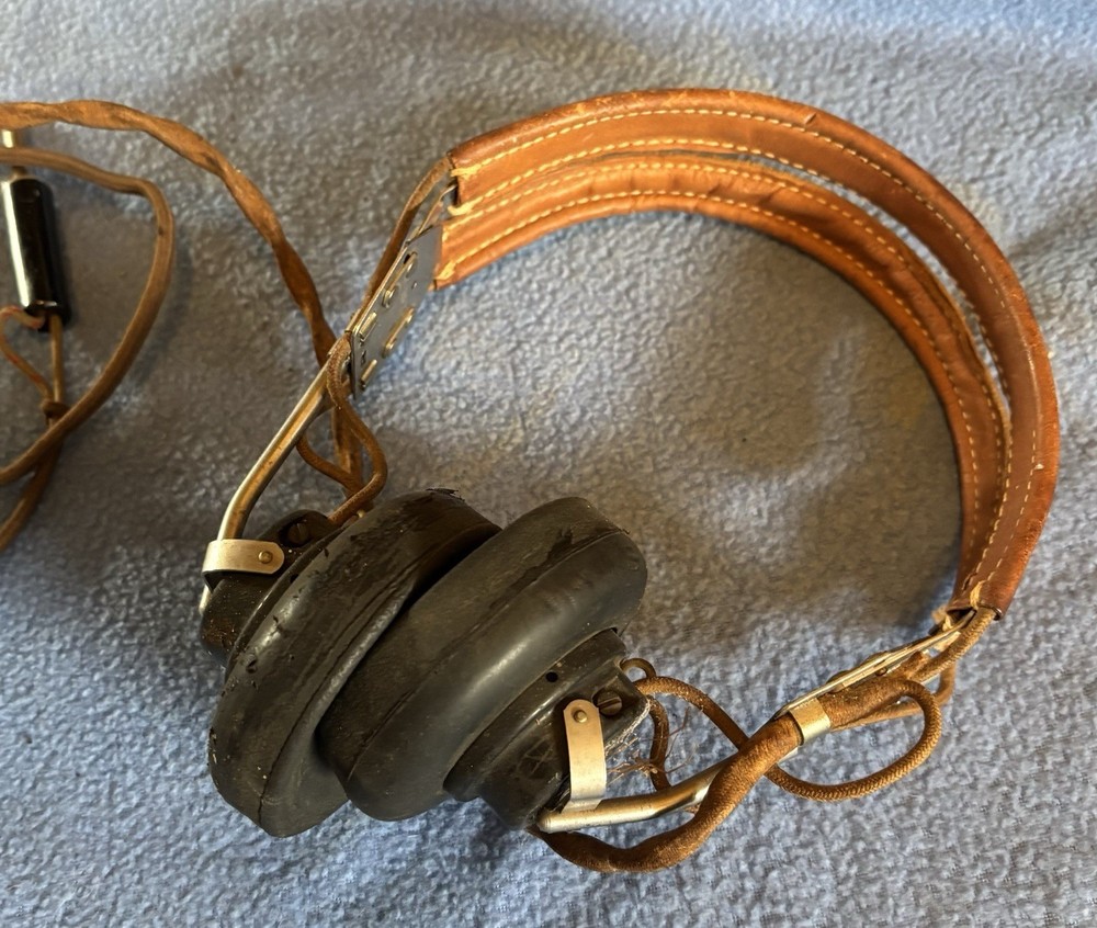 Telephonics ANB-H Aviation On-Ear Headphones Adjustable Headband Brown
