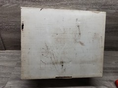 Pioneer KE-6161 Original Box With Some Accessories ( No Stereo). Box Wear