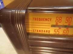 Antique DeWald AM/FM Tube Receiver Model C-800 – Early 1950s – For Parts/Repair