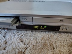 Sony SLV-D370P DVD/VCR VHS Recorder Combo Player Hi-Fi Stereo No Remote Works