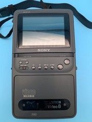 Sony Video Walkman GV-200 Video TV Recorder Video 8 – For Parts or Repair