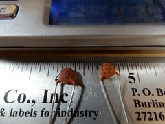 Mial 100pf Unknown Voltage X5F Ceramic Disc Capacitors Qty 200 NOS .22 Dia