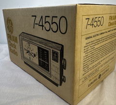 VTG GE GENERAL ELECTRIC AM/FM CLOCK RADIO MODEL 7-4550 NEW IN BOX RARE
