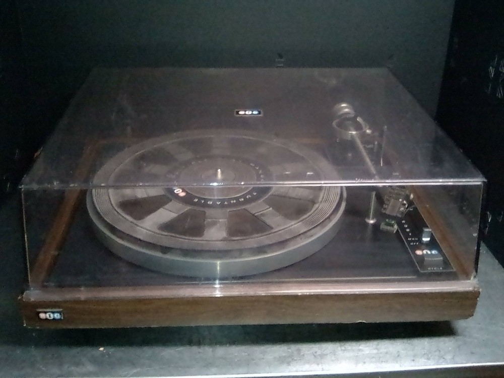 Vintage BIC 960 Belt Drive Functioning Turntable