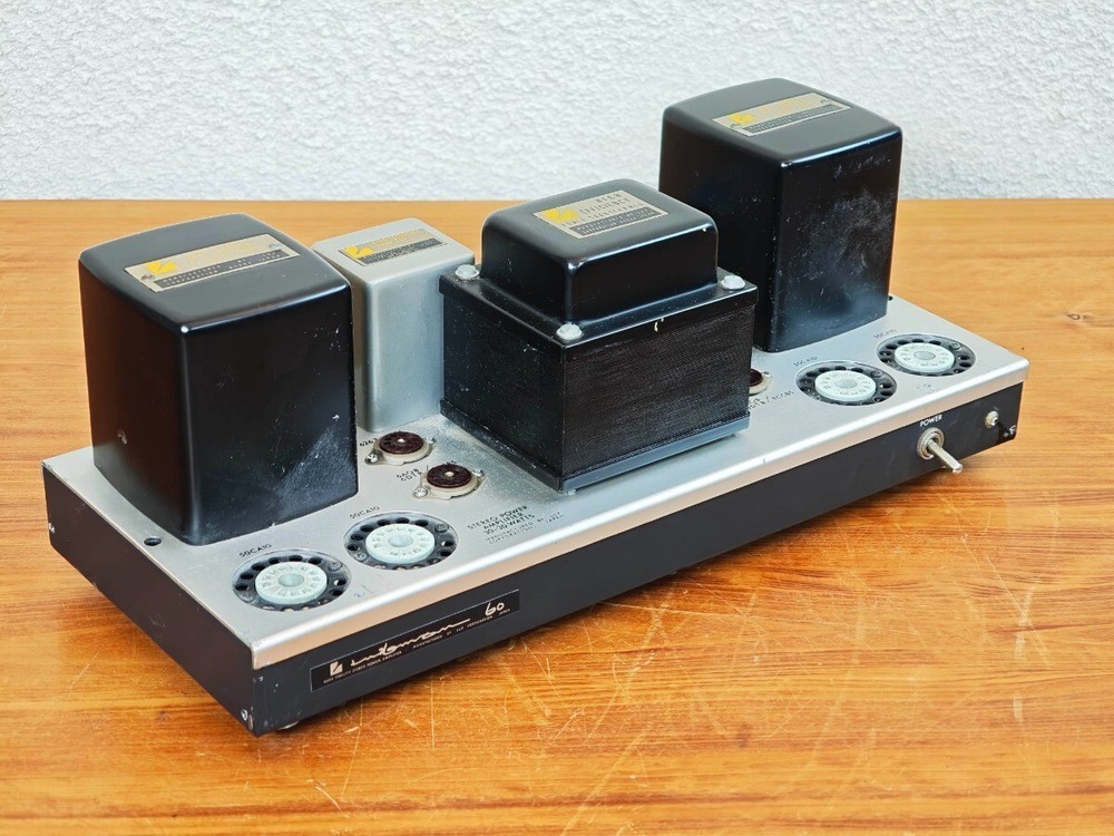 LUXMAN KMQ60 Tube Power Amplifier Stereo Untested For Parts or Repair