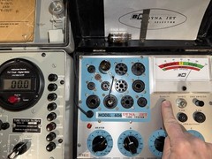 (1) Amperex By Mullard Blackburn LOW NOISE 12AX7 7025 E83CC Tube W/Matched Codes