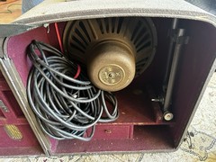 Vintage 1940s Bell & Howell Speaker With Cabinet 17”x16”x 10”1/2″ Speaker 12″