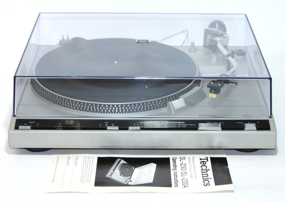 Technics SL-230 Vintage Automatic Belt Drive Turntable Manual Included Tested