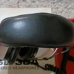 Vintage White Pioneer SE-30A Stereo Headphones In Original Box Not Tested