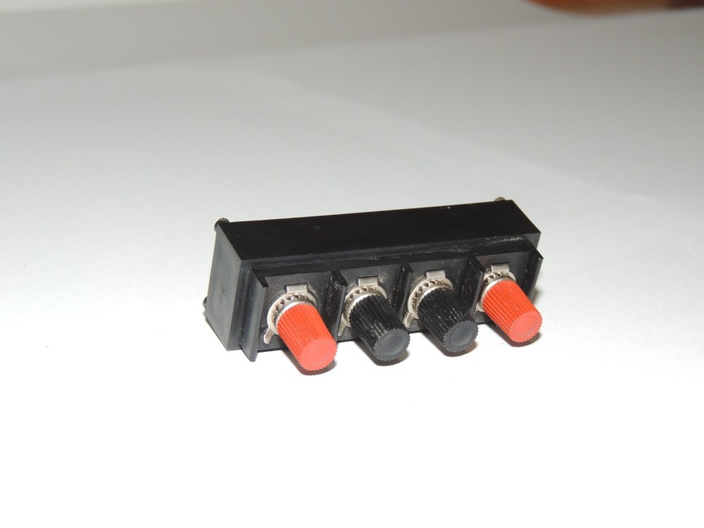 Sansui G-4700 4P Output Speaker Terminal 2210340