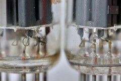 NOS 6DJ8 ECC88 6922 E88CC AMPEREX HOLLAND V-RARE DIMPLE-DISC TUBES MATCHED PAIR