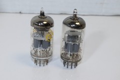 PAIR – AMPEREX WESTINGHOUSE – ECC88 / 6DJ8 – VACUUM TUBE – 104%-91% & 96%-92%