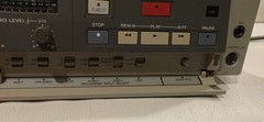Sony EVO-9700 Video 8 / Hi8 Cassette Recorder PLEASE READ