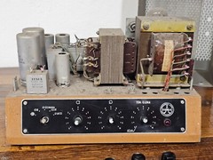 1950’s VINTAGE TUBE AMPLIFIER KZ8 TESLA 513000, made in CZECHO-SLOVAKIA *8W_100V