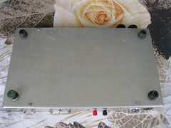 VINTAGE UNIT WITH SPRAGUE CAPACITORS AND OTHER–SEE PICTURES–AS IS-FOR PARTS