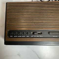 Vintage VITATONE Digital AM/FM Electronic Clock Radio Model 221 Made Hong Kong