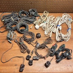 Vintage Electrical Cord Plug Lot Bakelite Lamp Appliance Wiring Untested